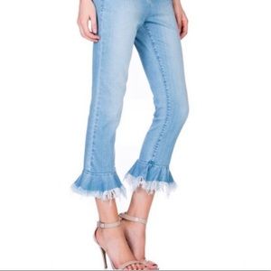 🌊 Cello Fringed Flare Cropped Jeans Size 11